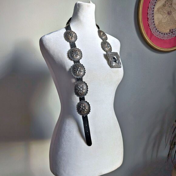 Antique Coin Ingot Silver Concho Belt Second Phase Navajo Handmade Leather - Picture 10 of 10